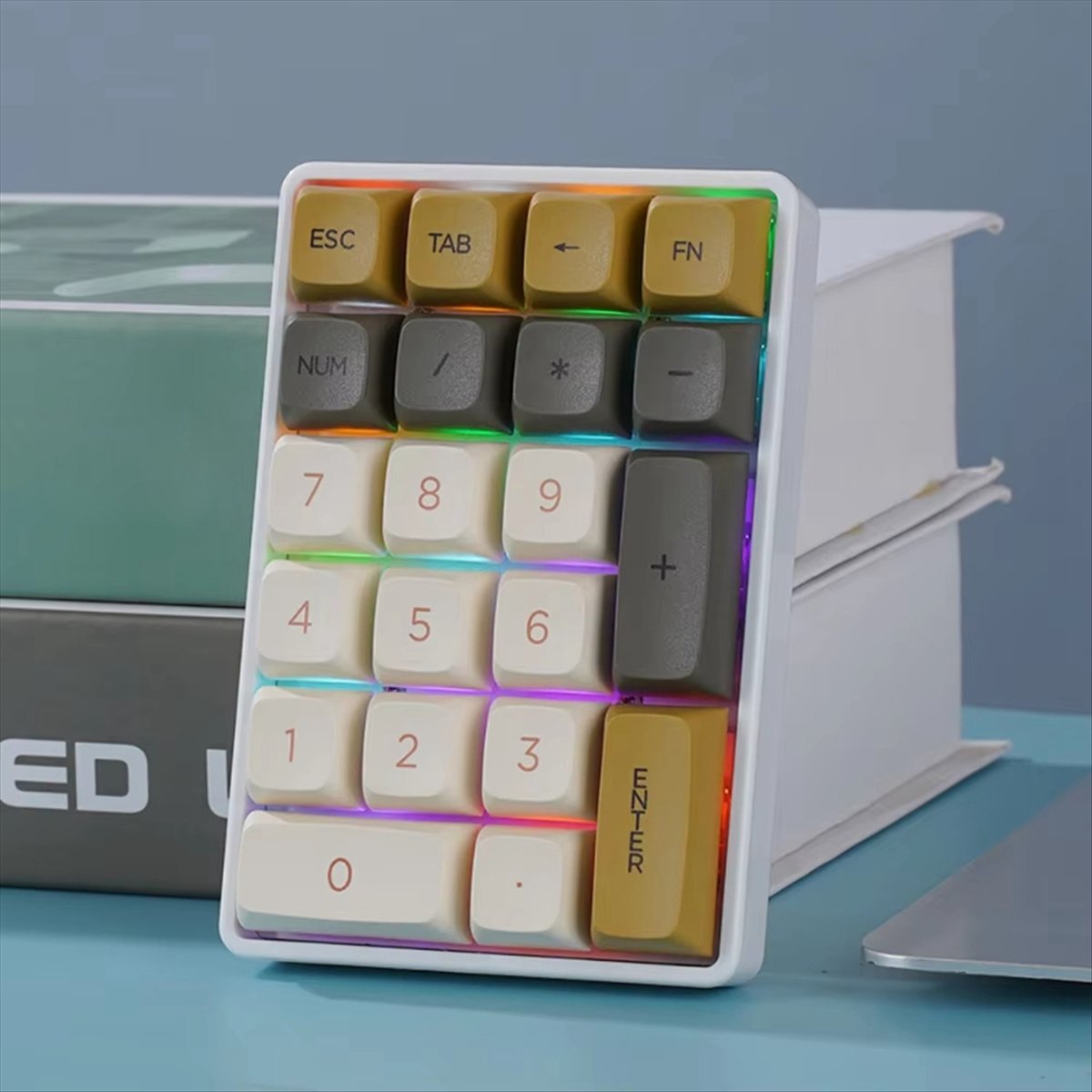 N86R 21-klawiszowa Mini Klawia – Gaming Keyboard Number Pad recenzja i cena