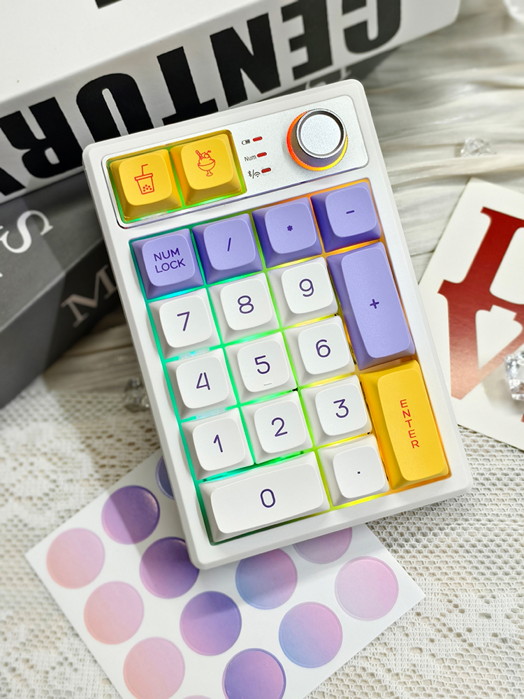 Trójtrybowy Bluetooth KEYCOOL  – Gaming Keyboard Number Pad recenzja i cena